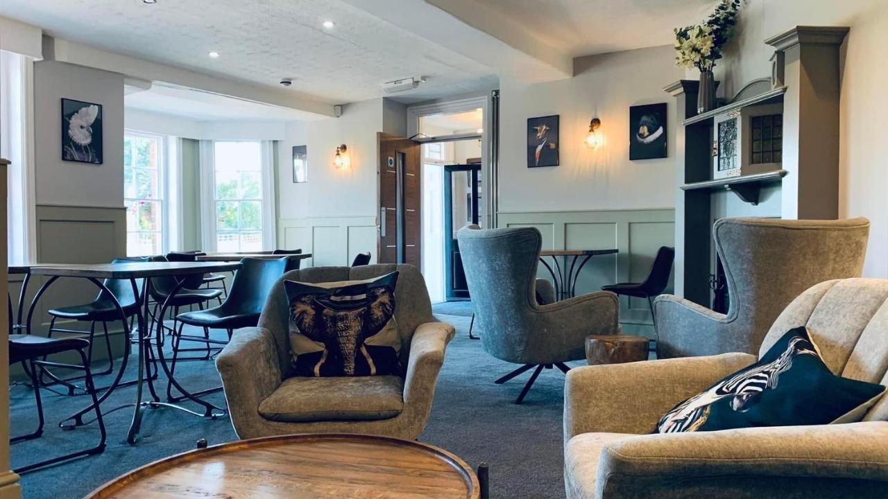 The Lion Hotel Llansantffraid-ym-Mechain Zewnętrze zdjęcie