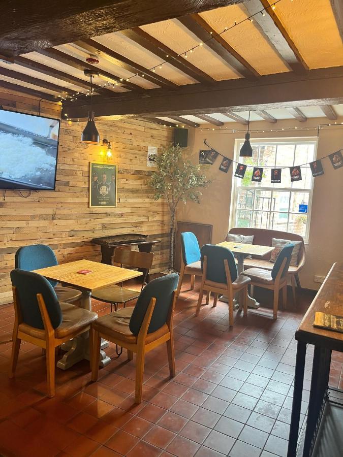 The Lion Hotel Llansantffraid-ym-Mechain Zewnętrze zdjęcie