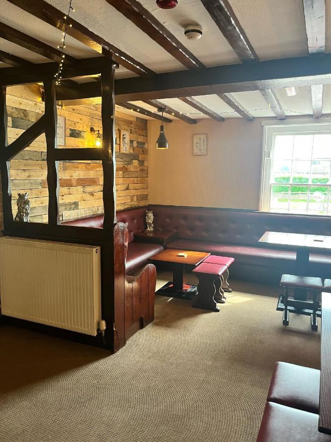 The Lion Hotel Llansantffraid-ym-Mechain Zewnętrze zdjęcie