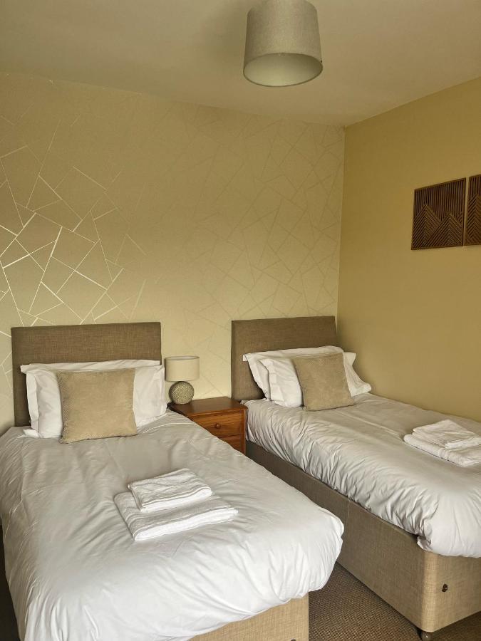 The Lion Hotel Llansantffraid-ym-Mechain Zewnętrze zdjęcie